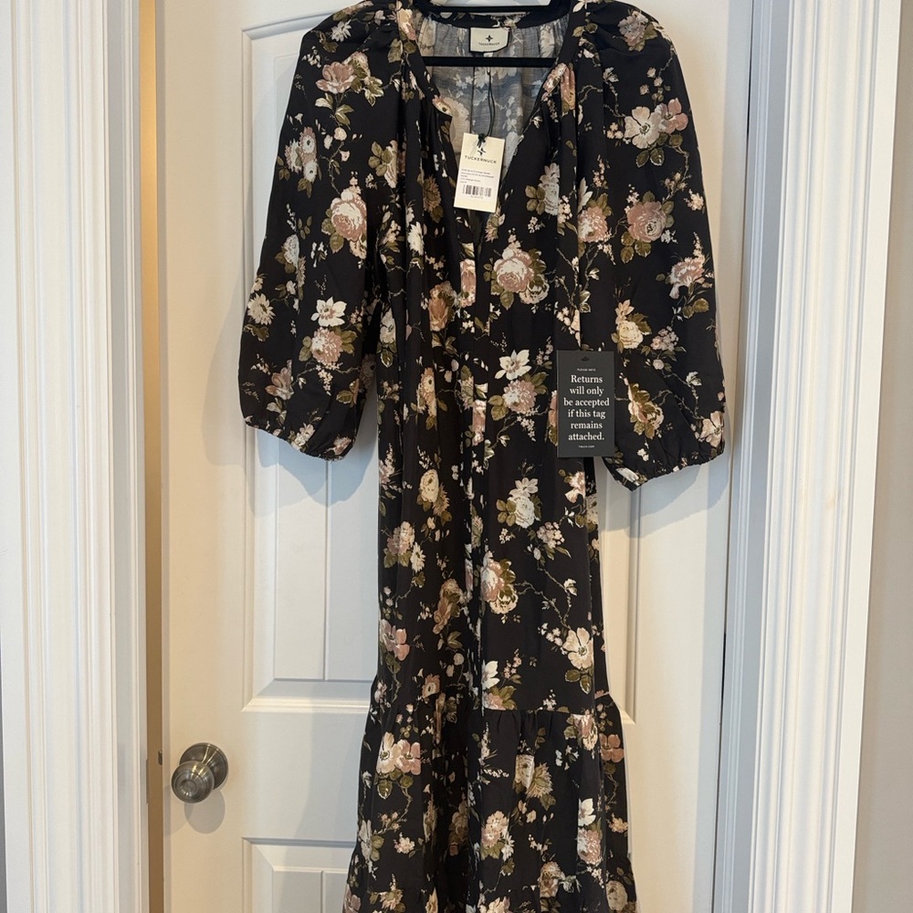 Tuckernuck Black Floral Long Sleeve Dress - Size M - NWT - Picture 9 of 11
